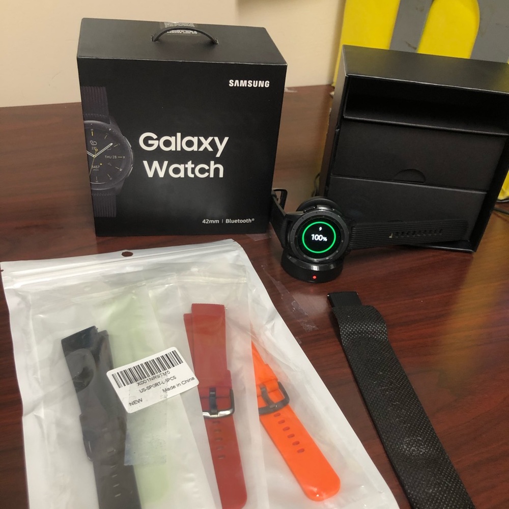 Samsung Galaxy Watch 44mm / Bluetooth